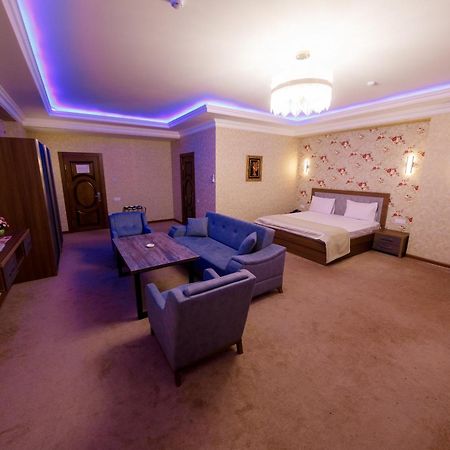 شقة Royal Sapphire Boutique باكو المظهر الخارجي الصورة