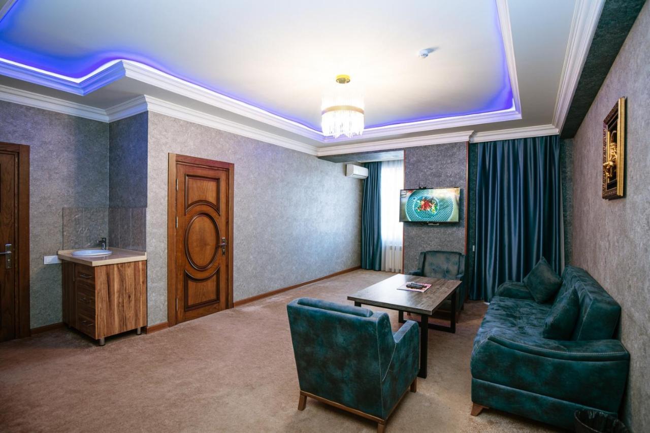 شقة Royal Sapphire Boutique باكو المظهر الخارجي الصورة
