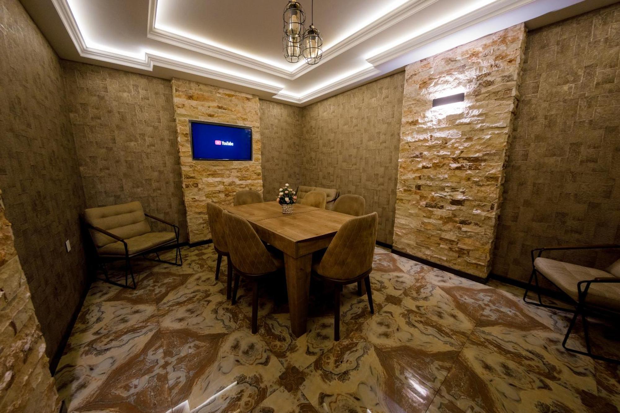 شقة Royal Sapphire Boutique باكو المظهر الخارجي الصورة